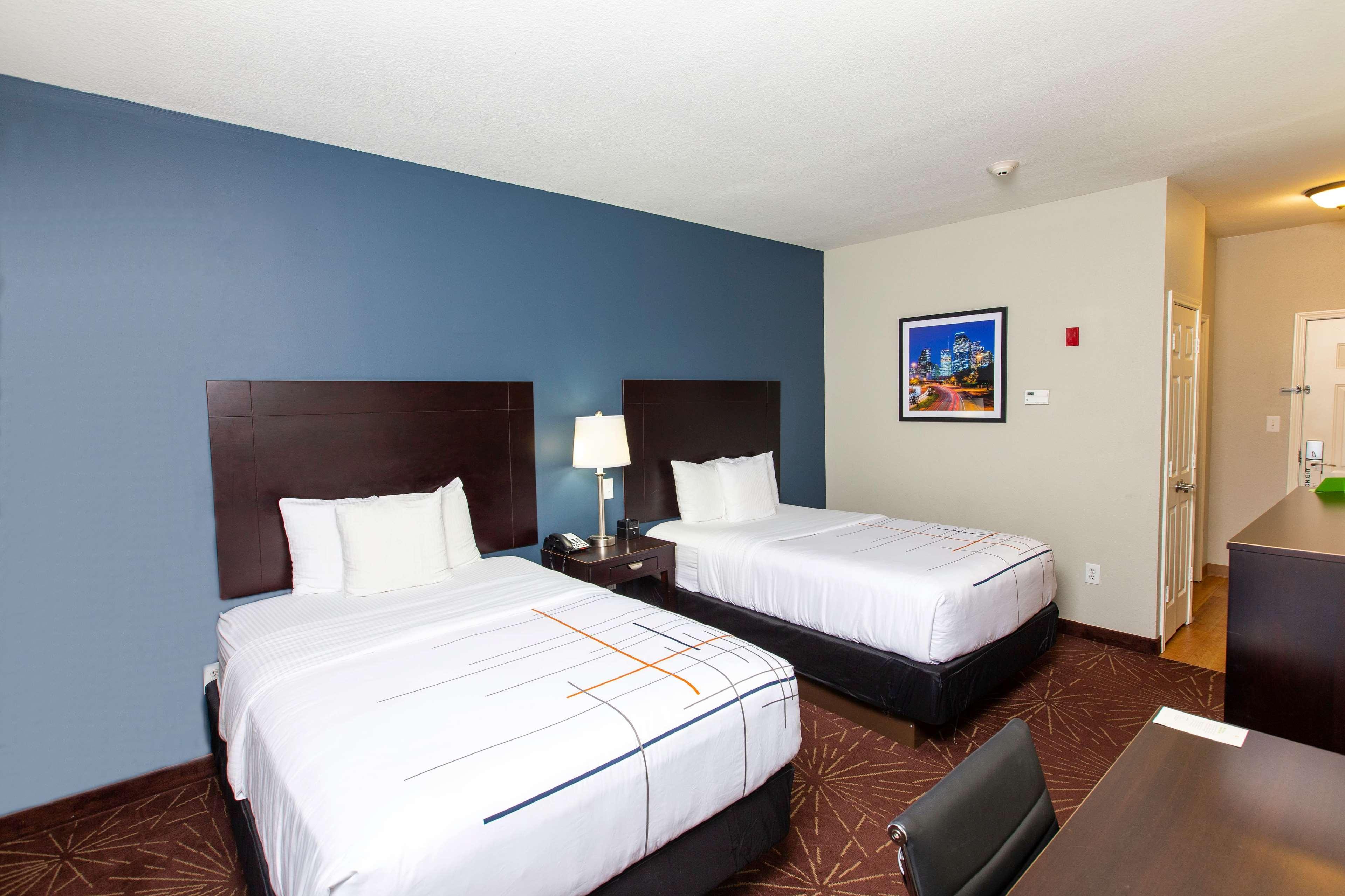 Hotel La Quinta By Wyndham East At Normandy 3*