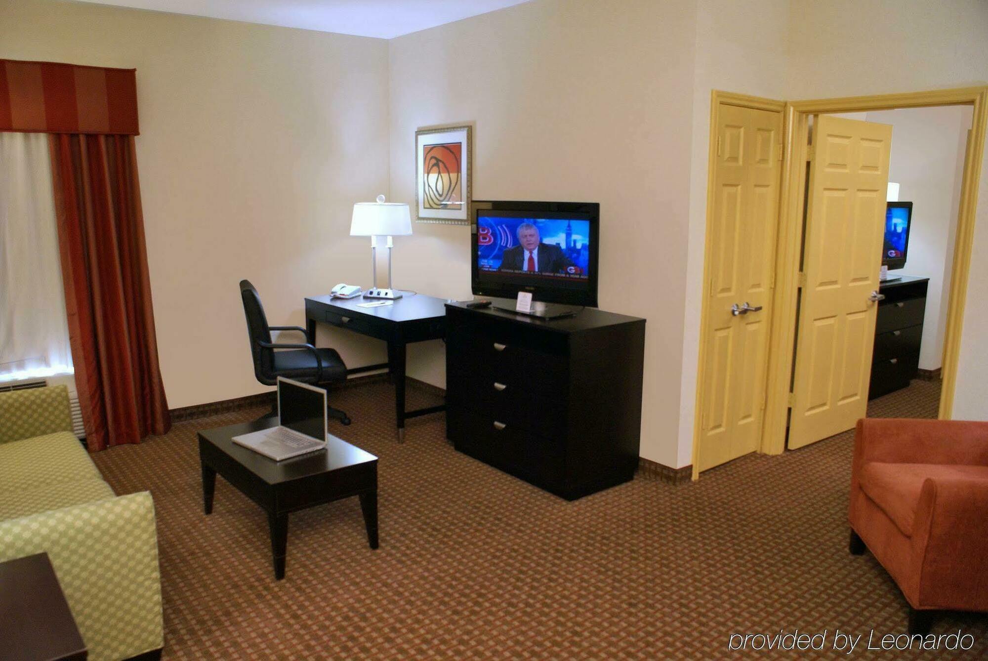 La Quinta By Wyndham East At Normandy Houston