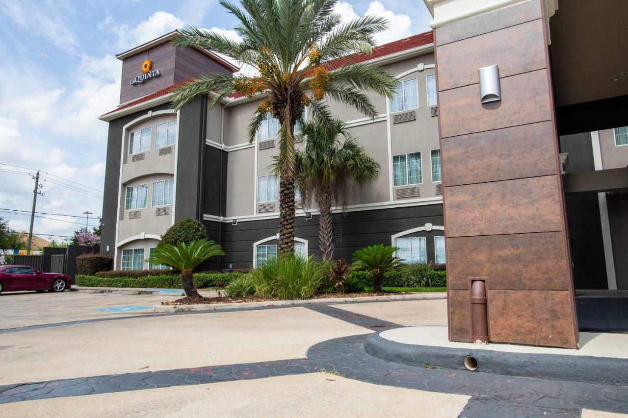 La Quinta By Wyndham East At Normandy Hotel 3*